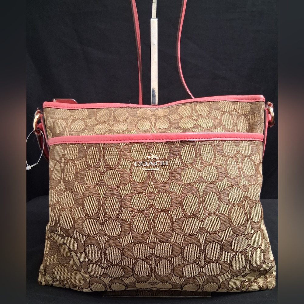 Coach F58285 Outline Signature Crossbody Bag With Pink Lemonade Outline